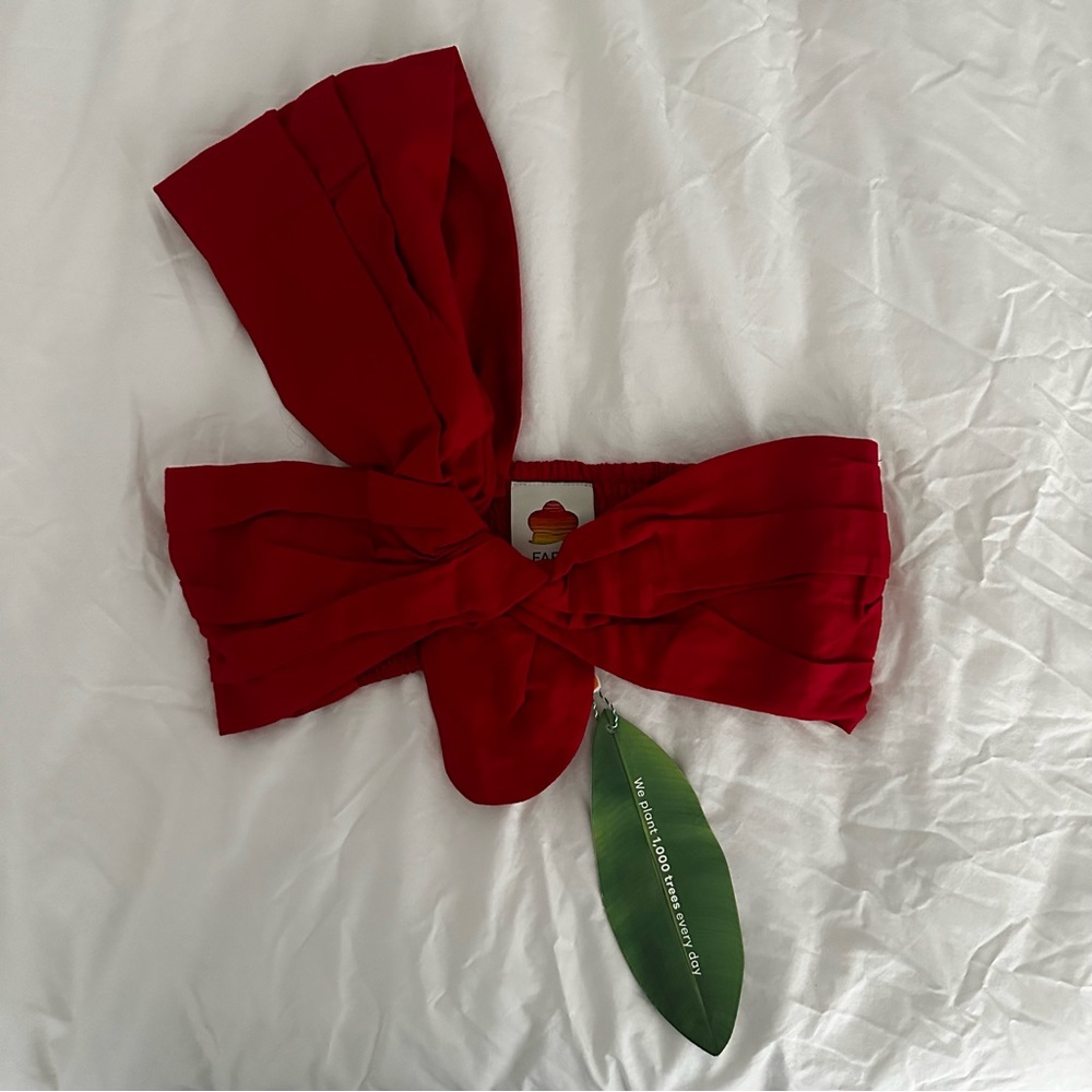 NWT FARM Rio Twist Crop Top